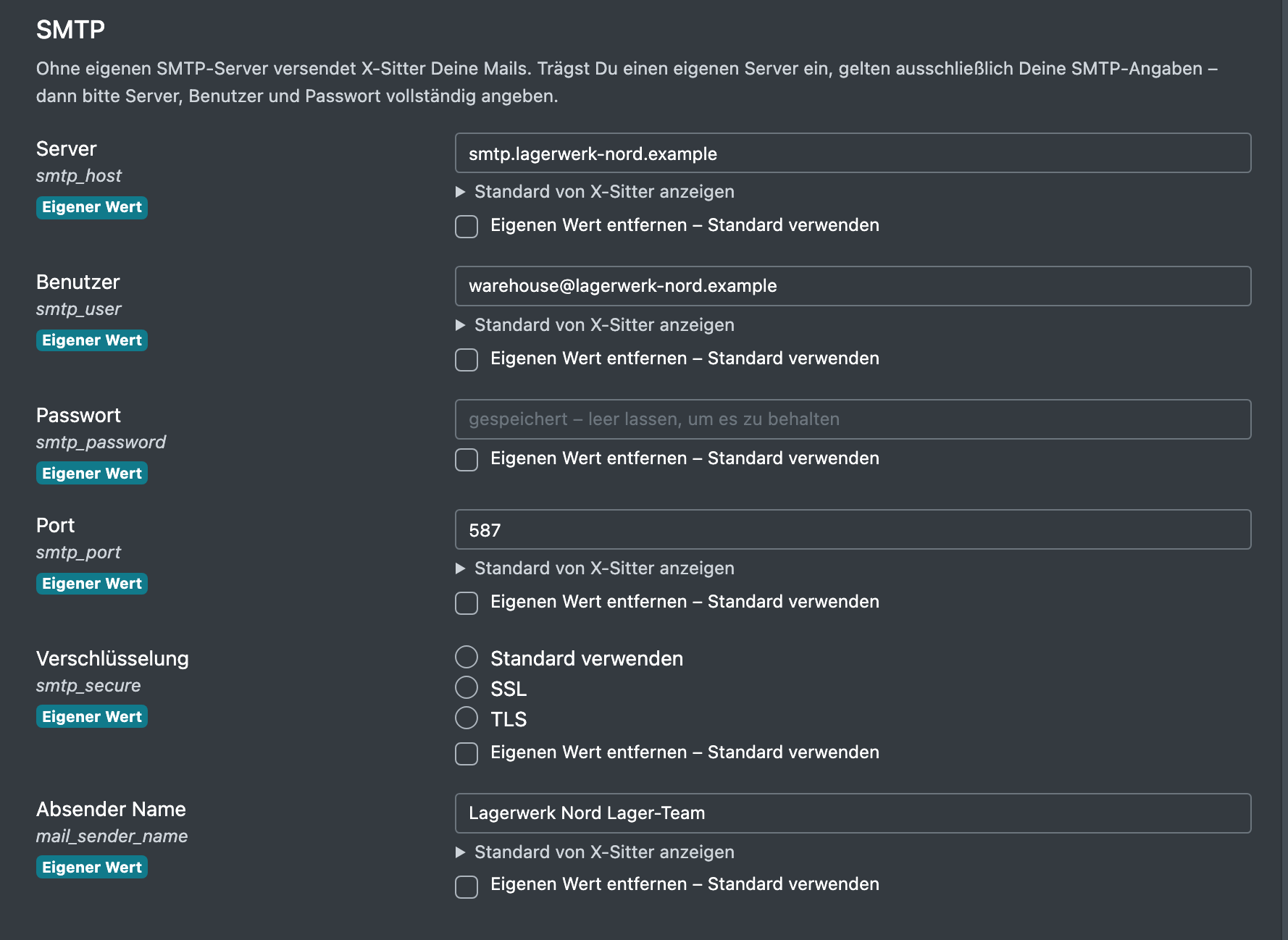 Screenshot: Bereich SMTP mit Server, Benutzer, Passwort (Platzhalter „gespeichert“), Port und den Verschlüsselungsoptionen SSL/TLS