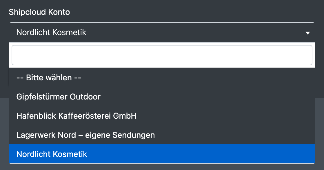 Screenshot: Mandantenformular mit aufgeklappter Auswahl Shipcloud Konto