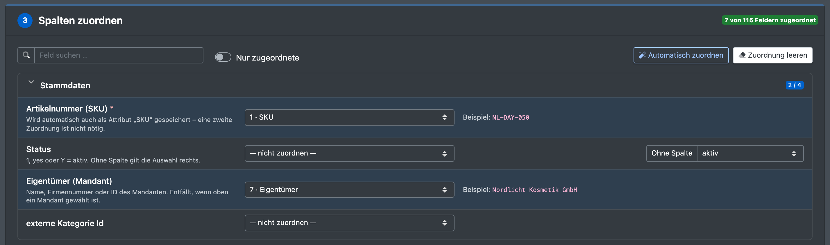 Screenshot: Schritt „3 · Spalten zuordnen“ mit aufgeklapptem Abschnitt „Stammdaten“, Beispielwerten und den Buttons „Automatisch zuordnen“, „Feld suchen …“, „Nur zugeordnete“ und „Zuordnung leeren“