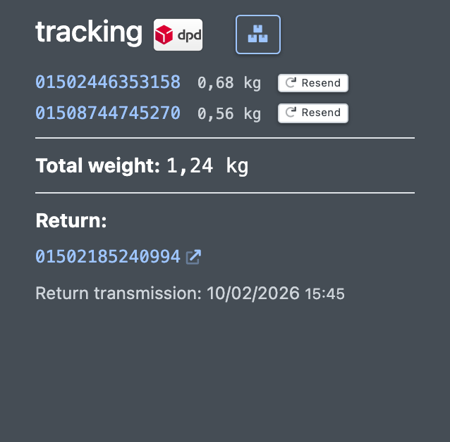 Screenshot: Tracking area of the order details with several tracking numbers, total weight and return section